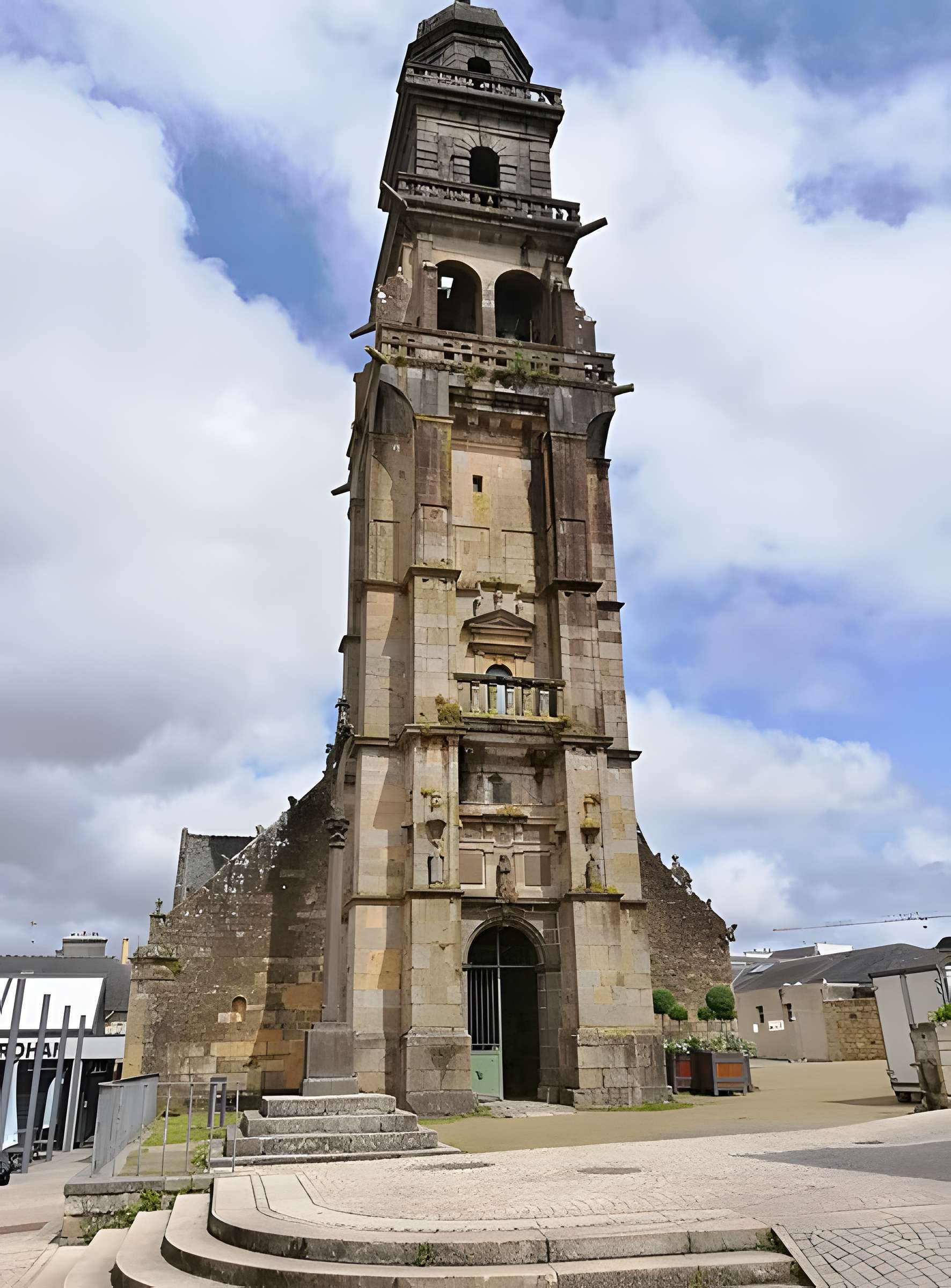 Église Saint-Thomas-de-Cantorbéry de Landerneau