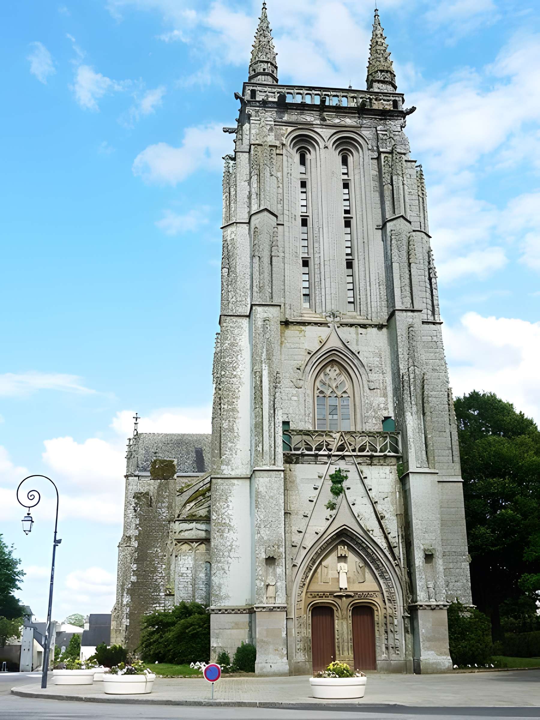 Église Saint-Trémeur de Carhaix 