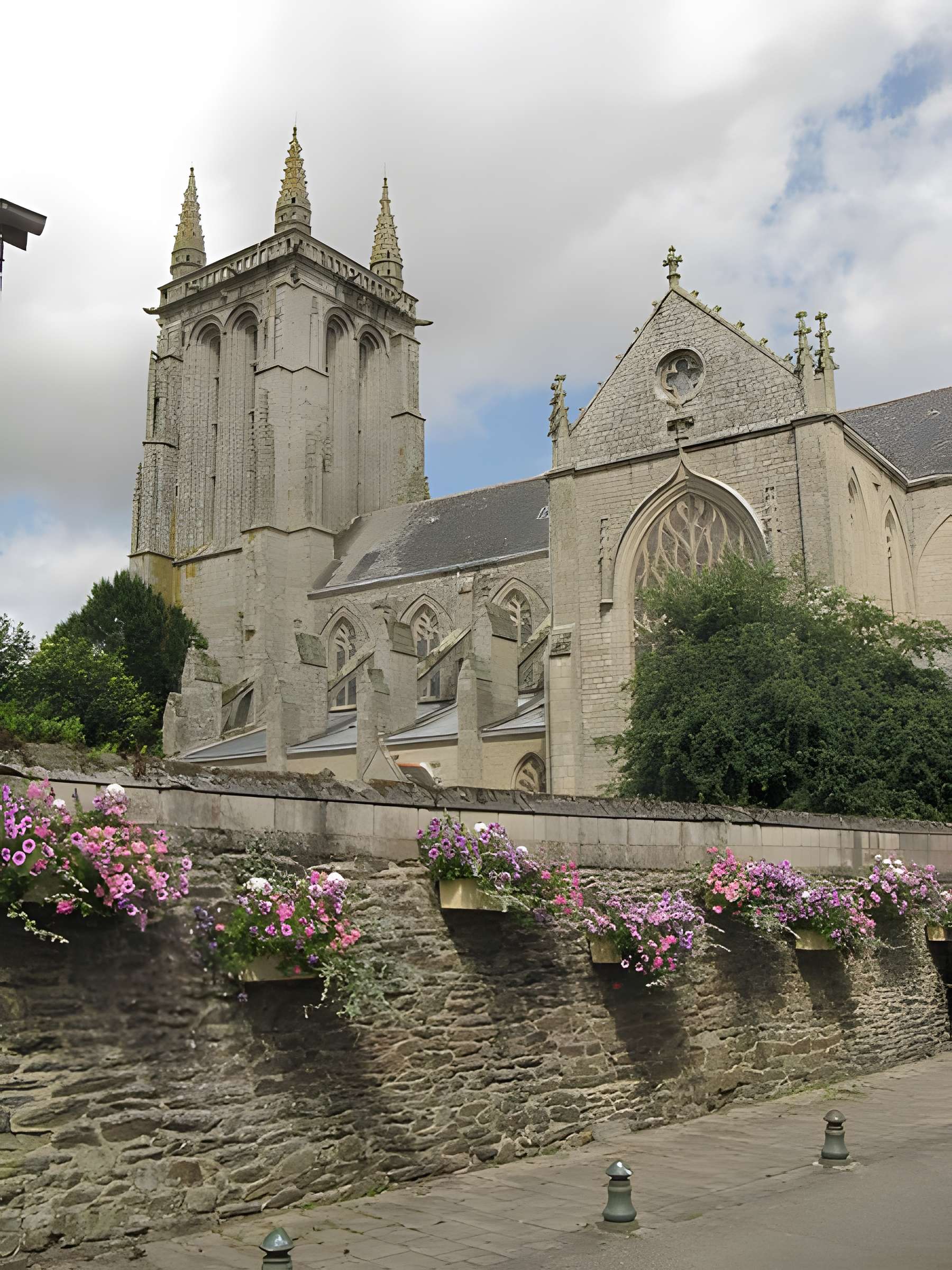 Église Saint-Trémeur de Carhaix