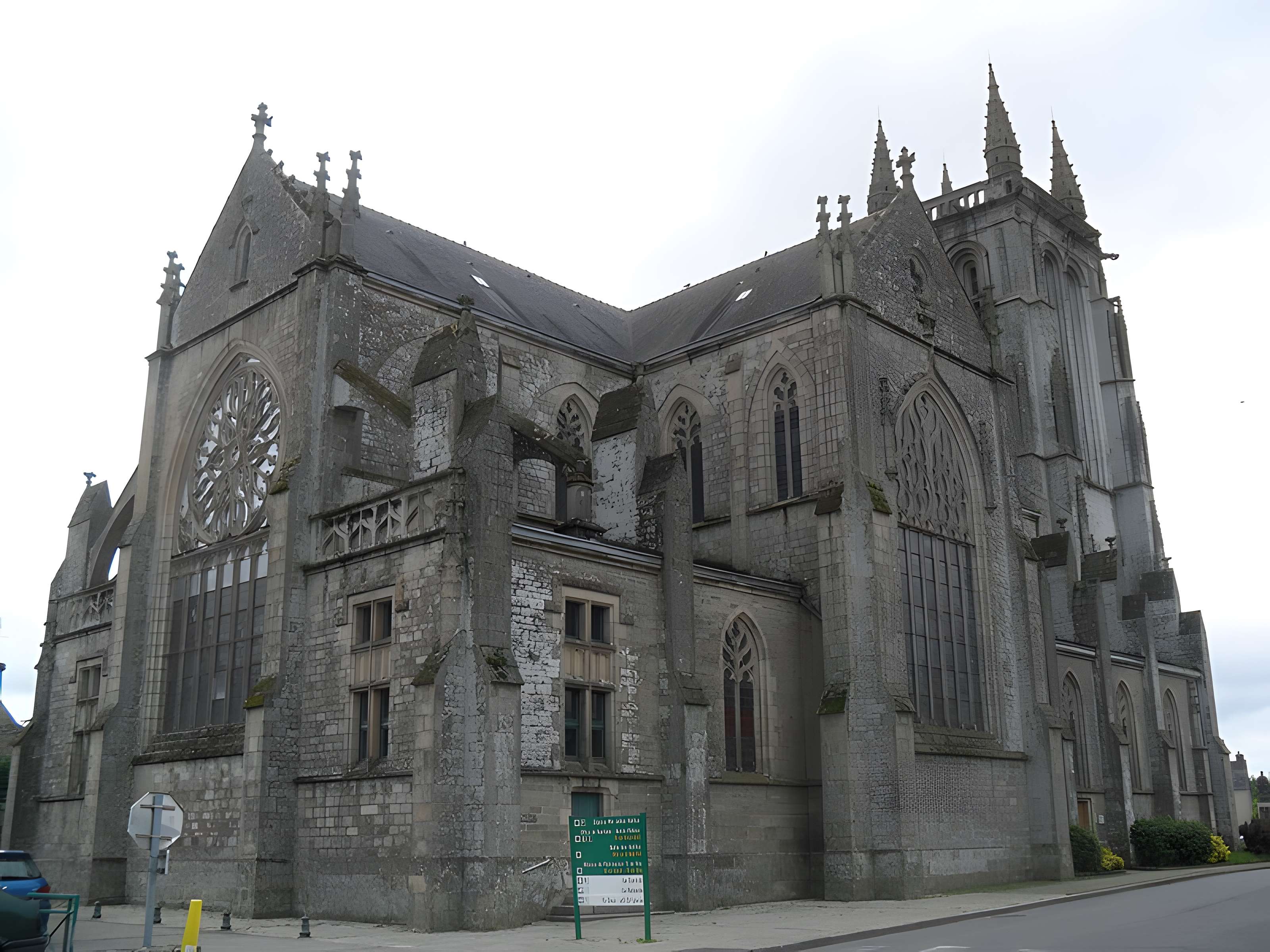 Église Saint-Trémeur de Carhaix