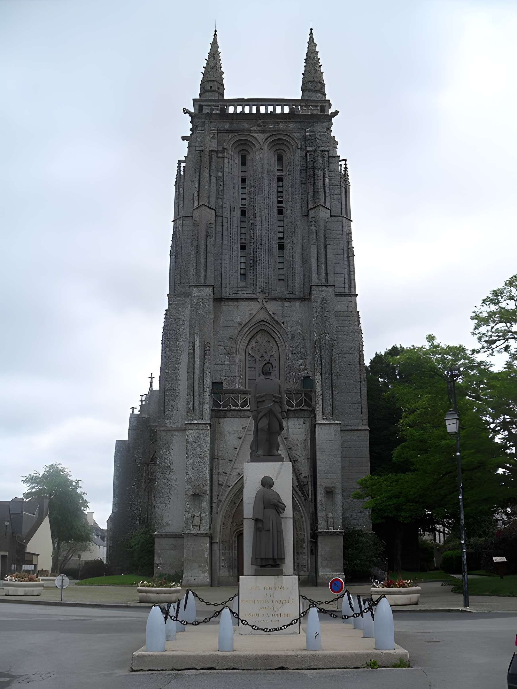Église Saint-Trémeur de Carhaix