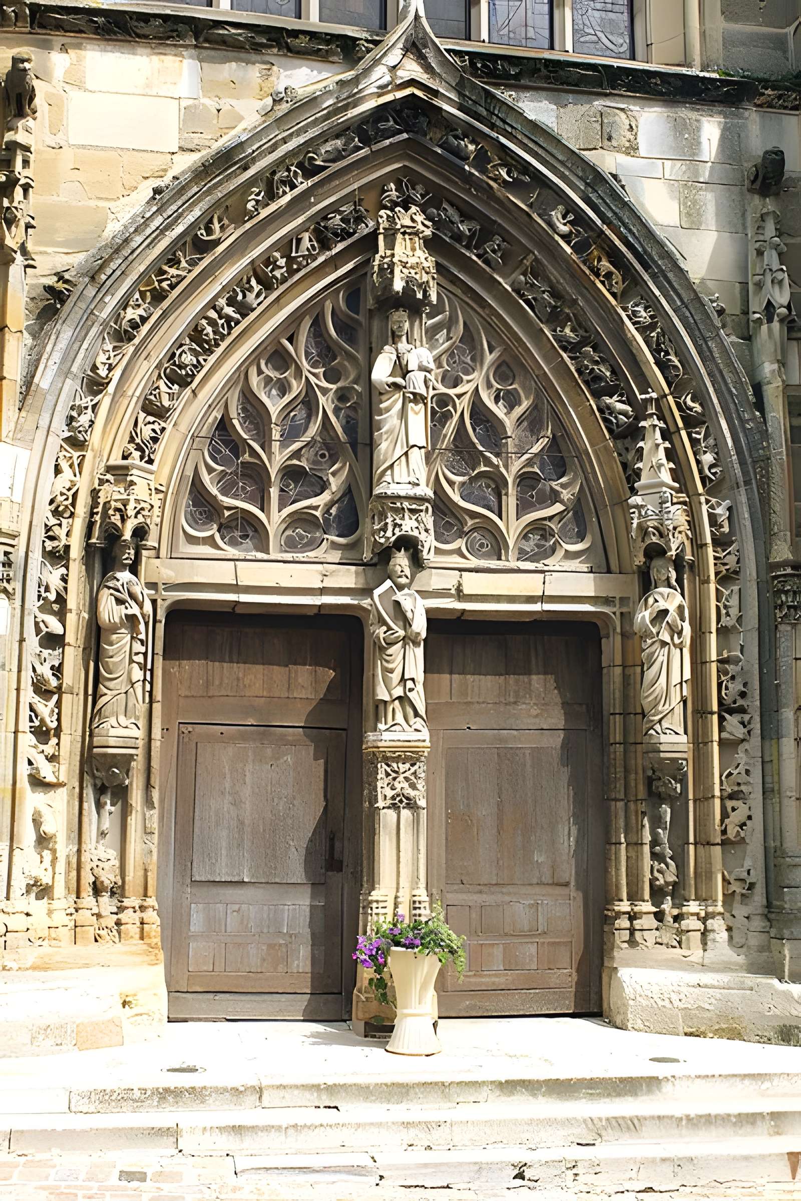 Église Saint-Trésain d'Avenay-Val-d'Or