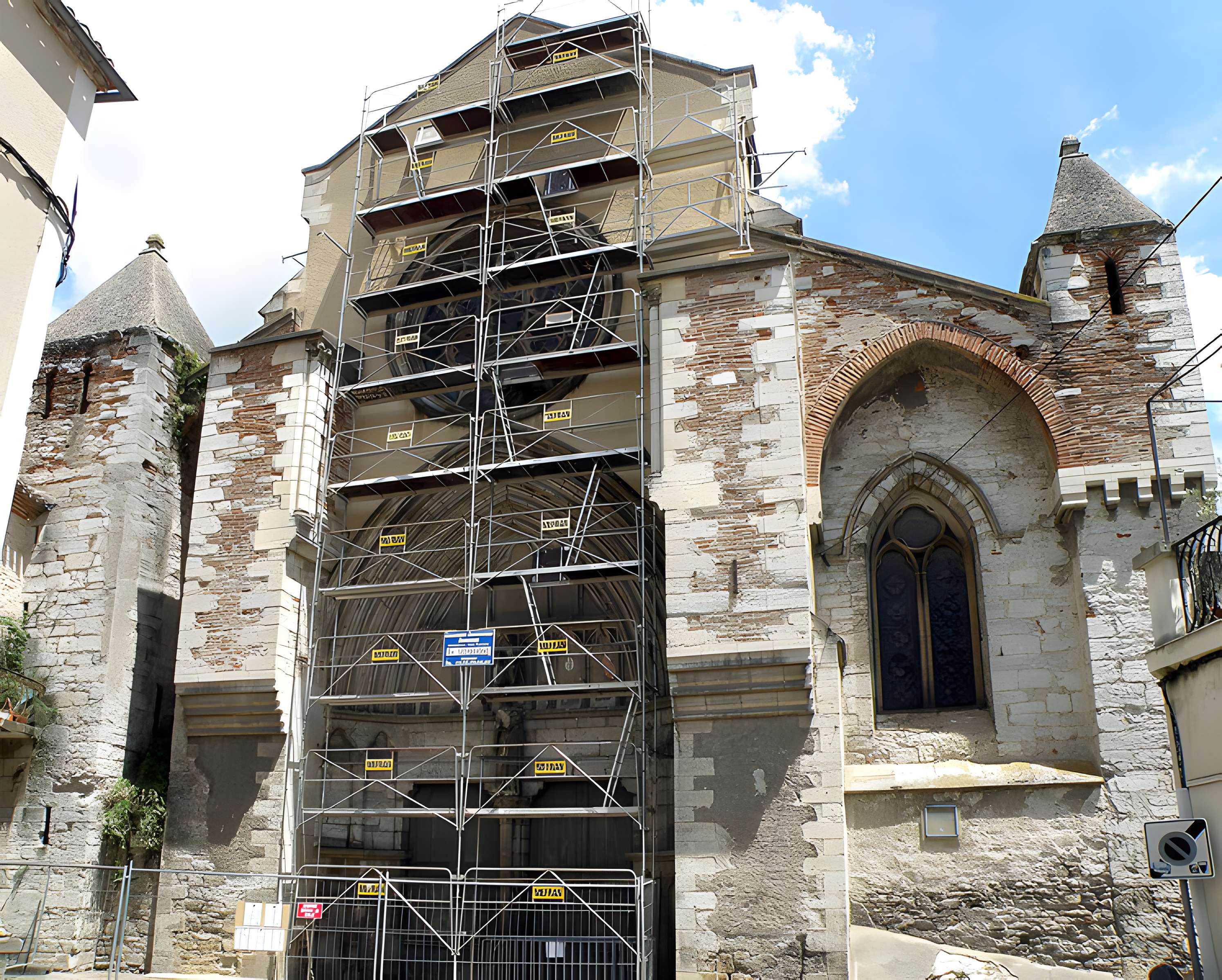 Église Saint-Urcisse de Cahors
