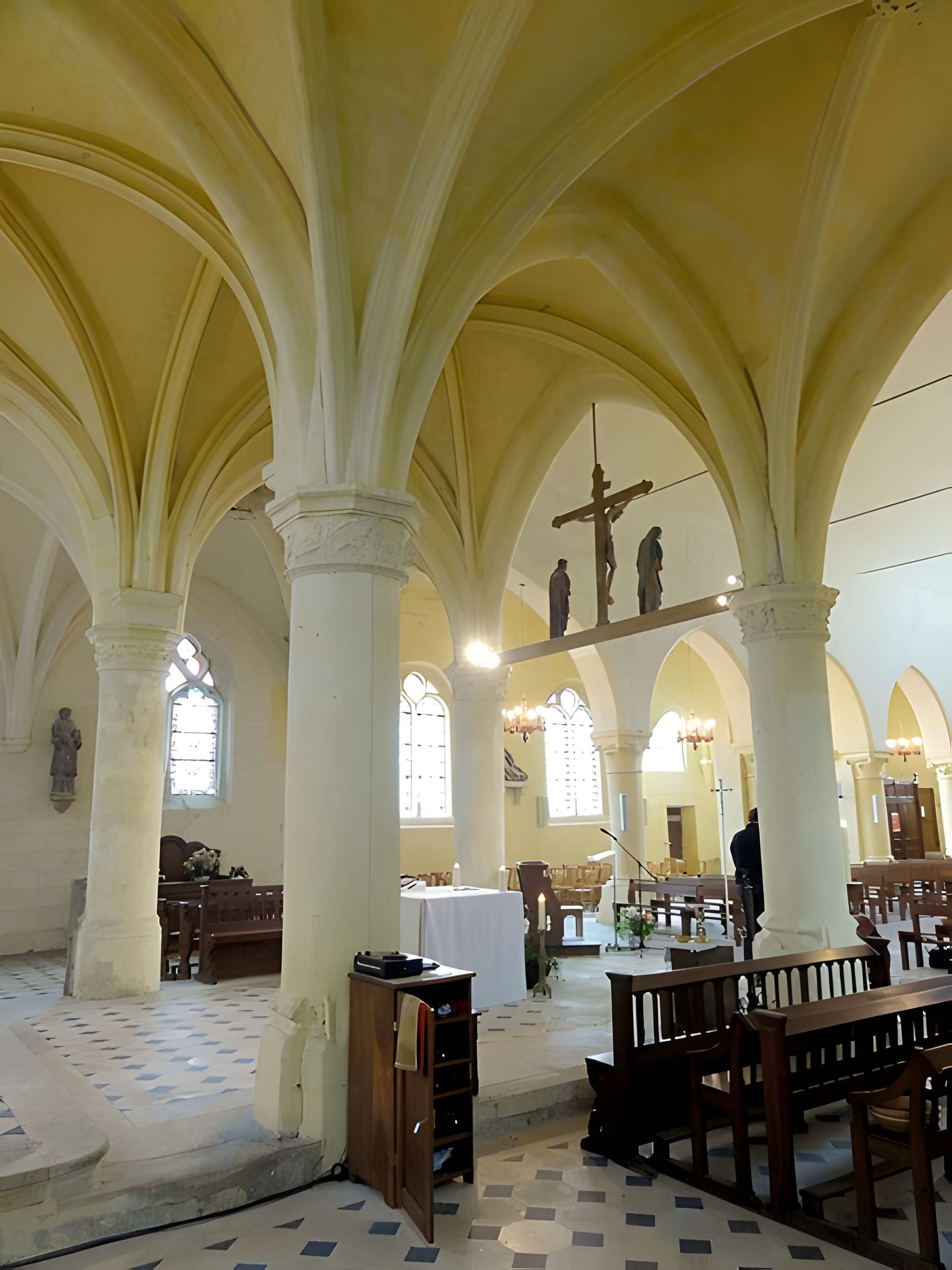 Église Saint-Vaast de Boran-sur-Oise