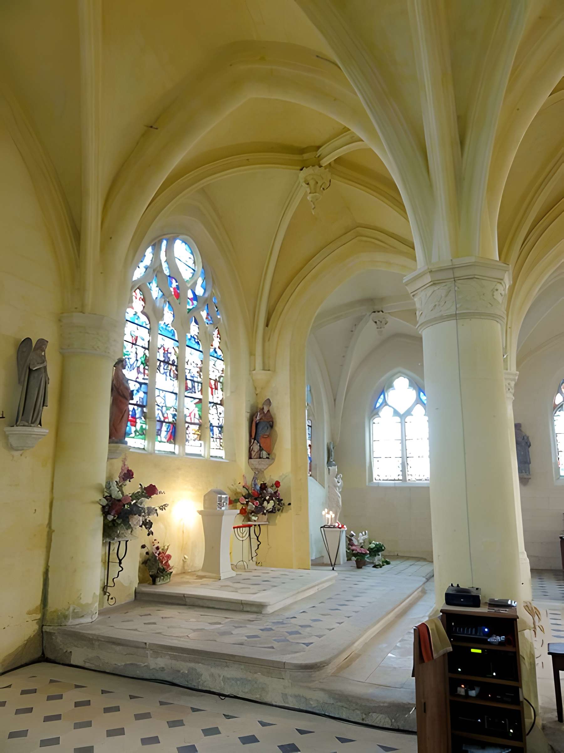 Église Saint-Vaast de Boran-sur-Oise