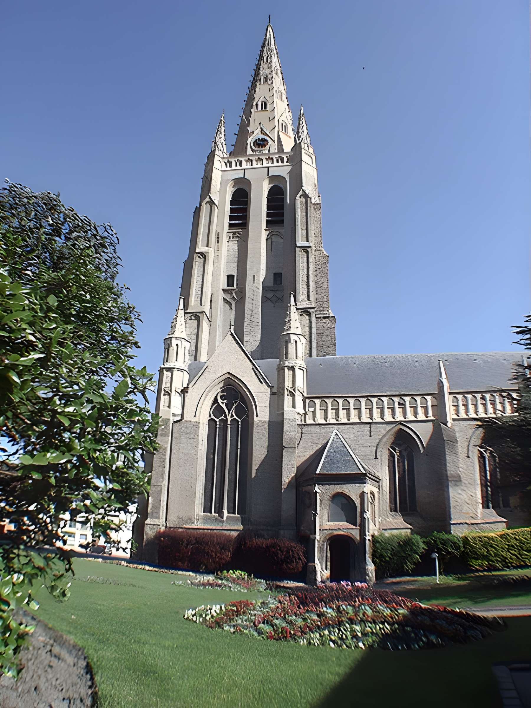 Église Saint-Vaast de Hondschoote 