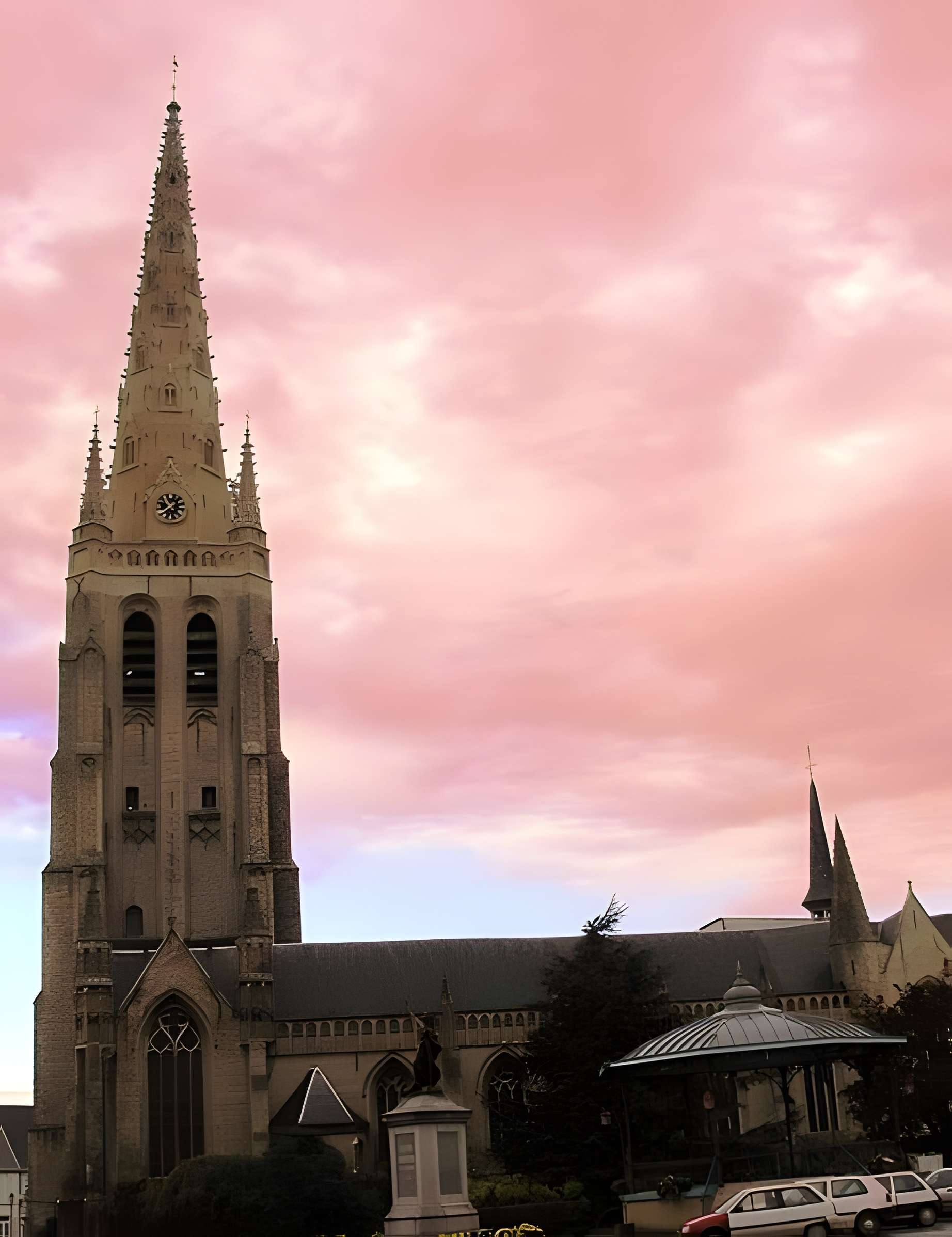 Église Saint-Vaast de Hondschoote