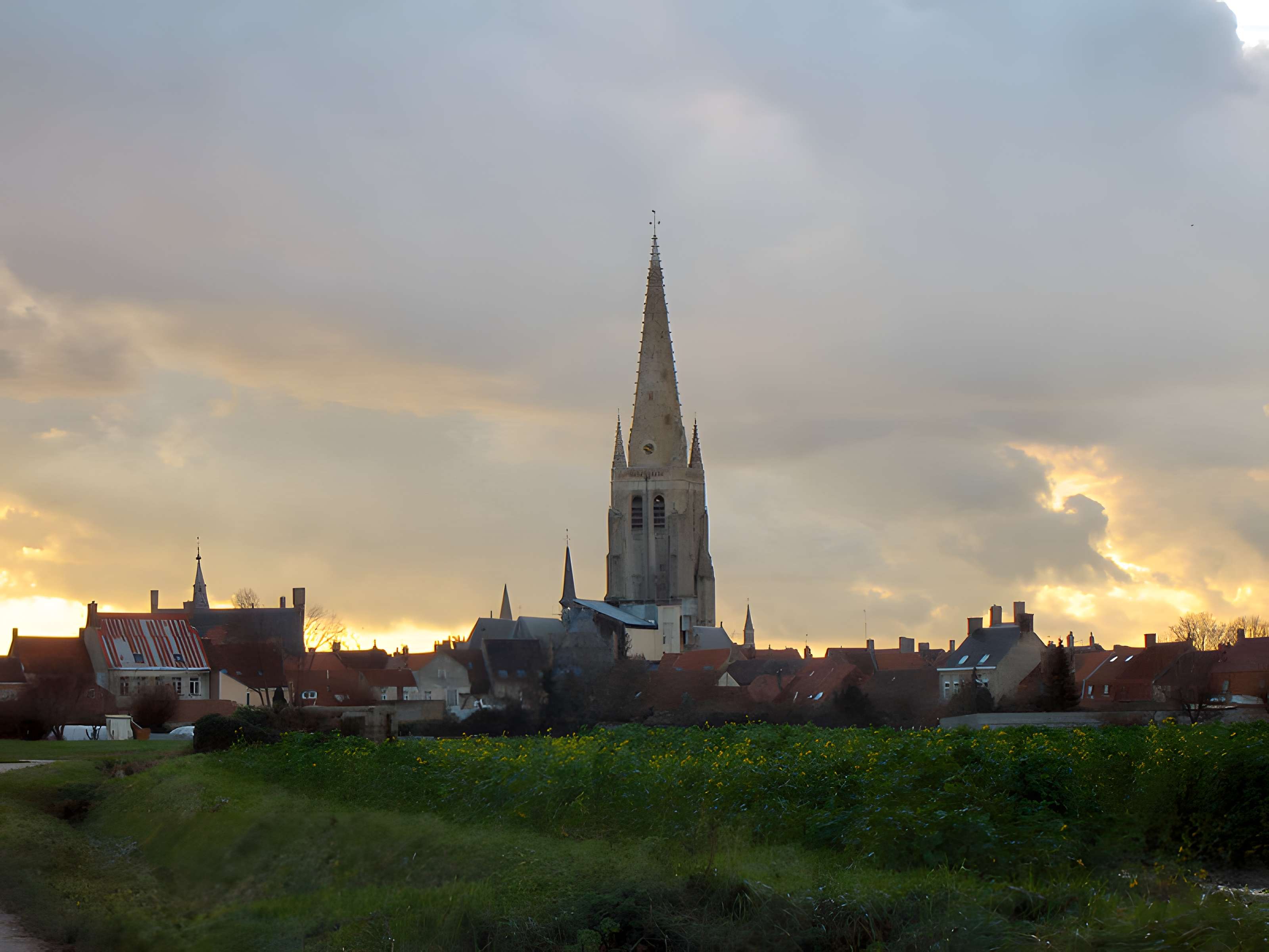 Église Saint-Vaast de Hondschoote