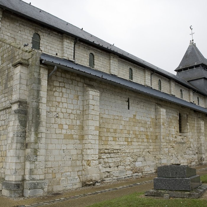 Photo de Église Saint-Valentin de Jumièges
