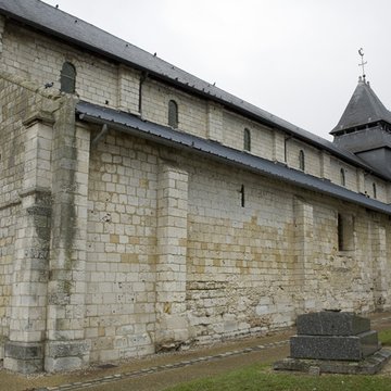 Église Saint-Valentin de Jumièges