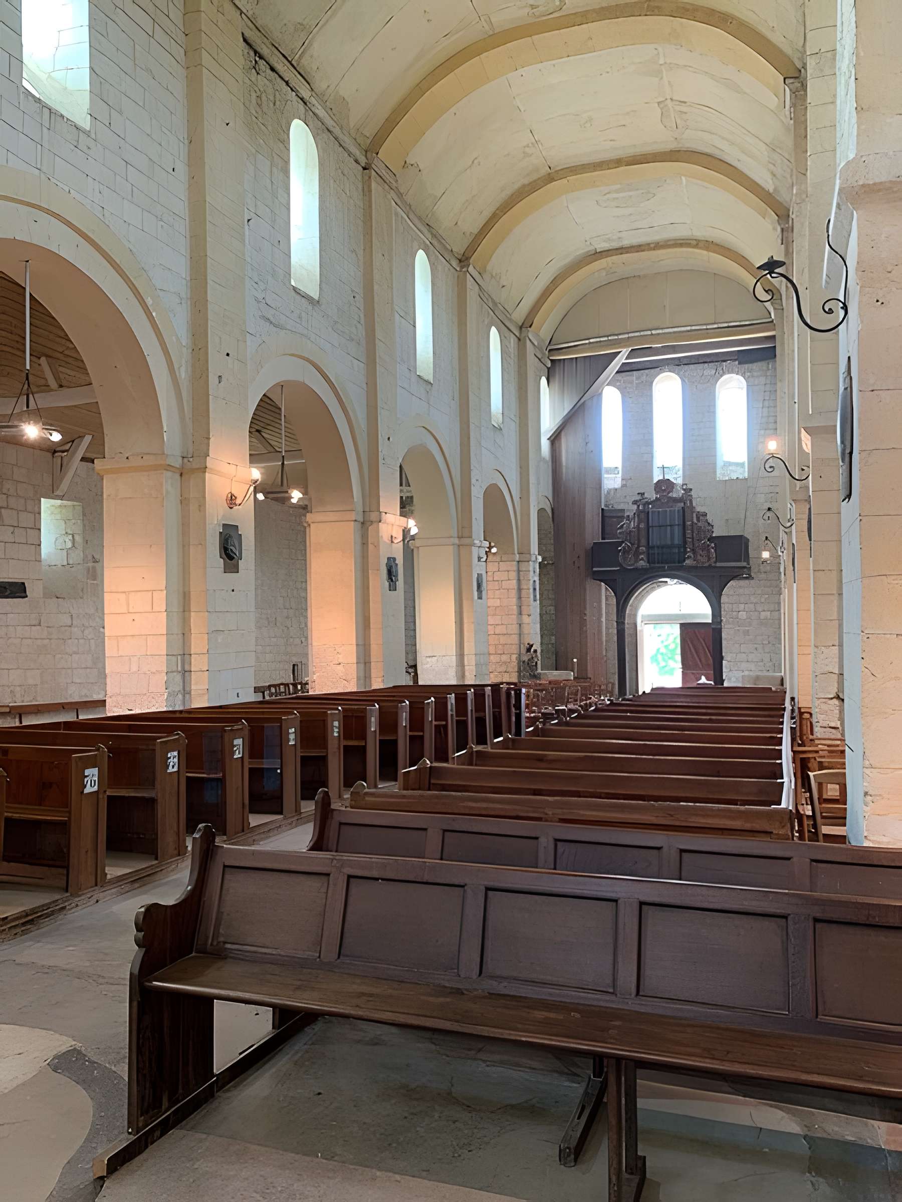 Église Saint-Valentin de Jumièges