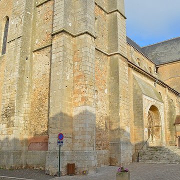 Église Saint-Valérien de Châteaudun