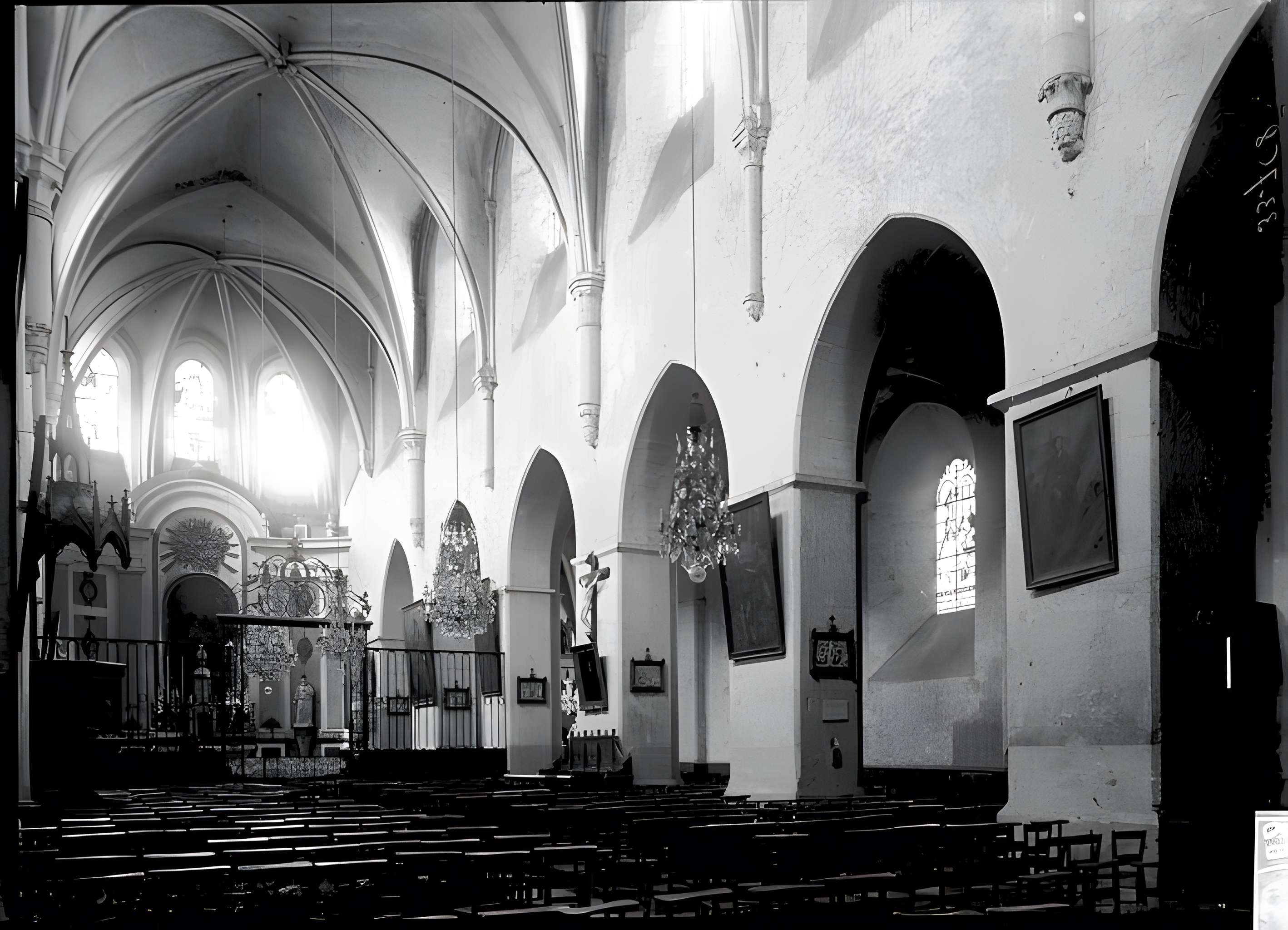 Église Saint-Valérien de Châteaudun