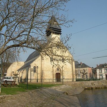 Église Saint-Vincent de Hermes