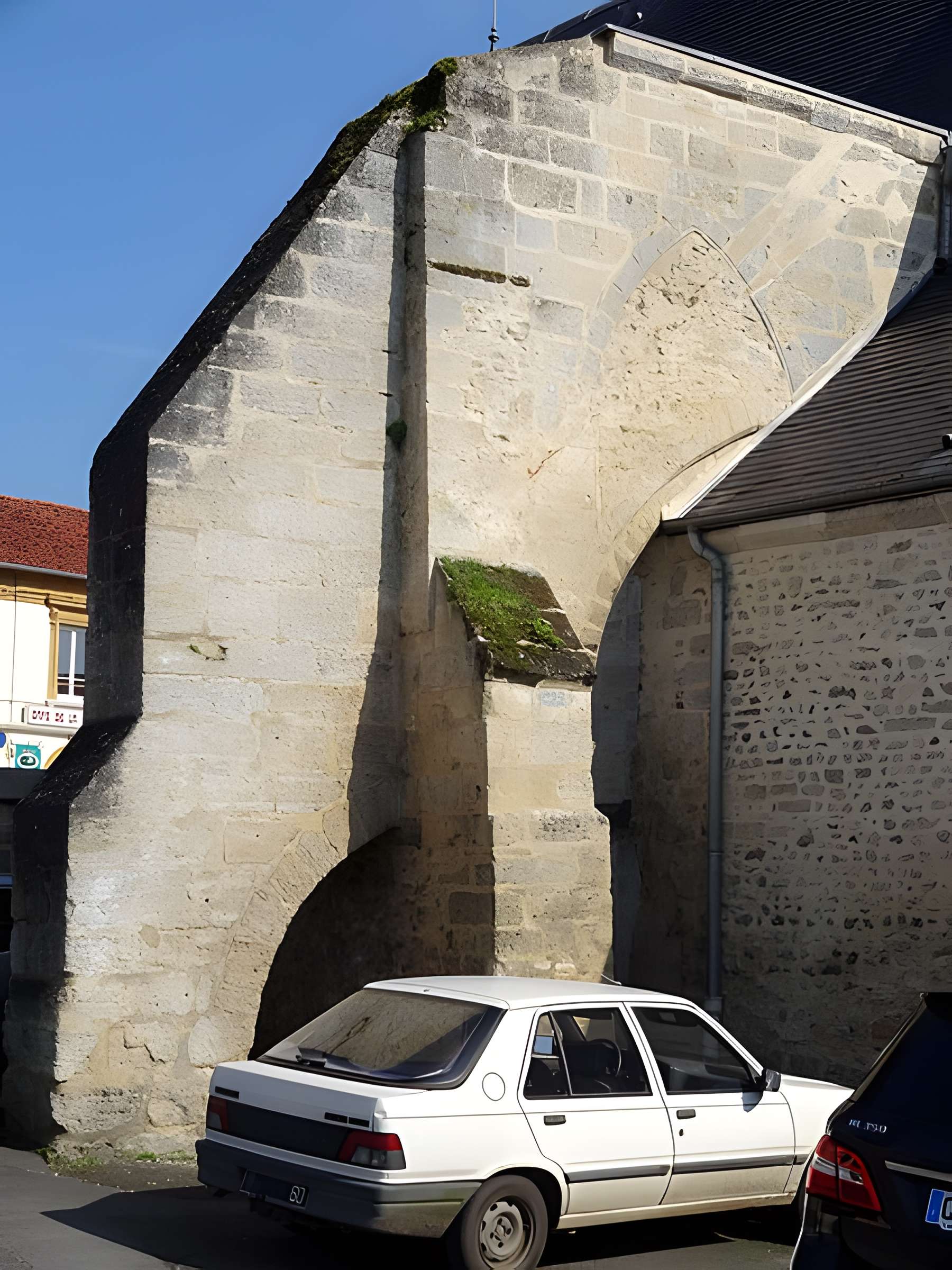 Église Saint-Vincent de Hermes