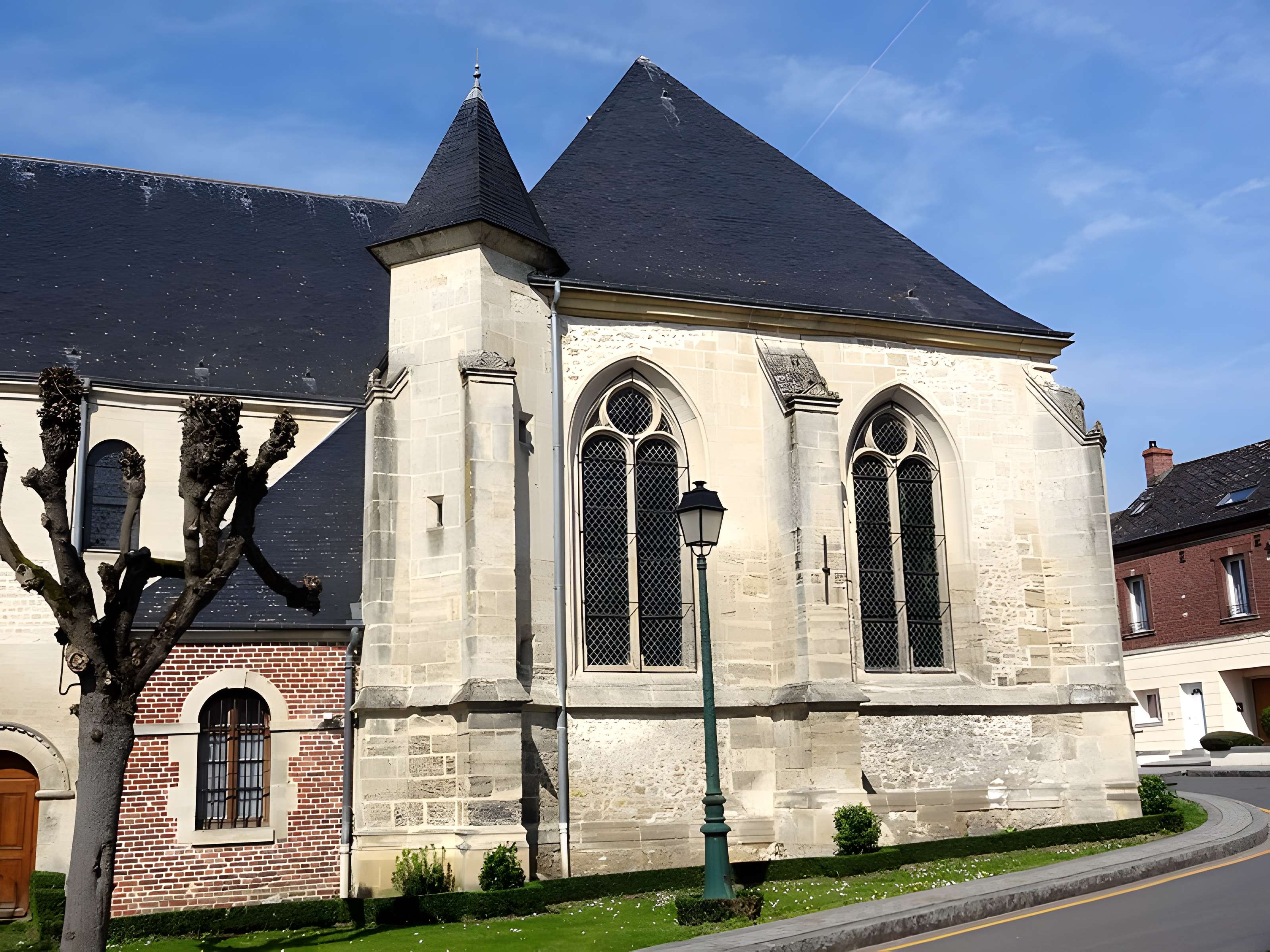 Église Saint-Vincent de Hermes
