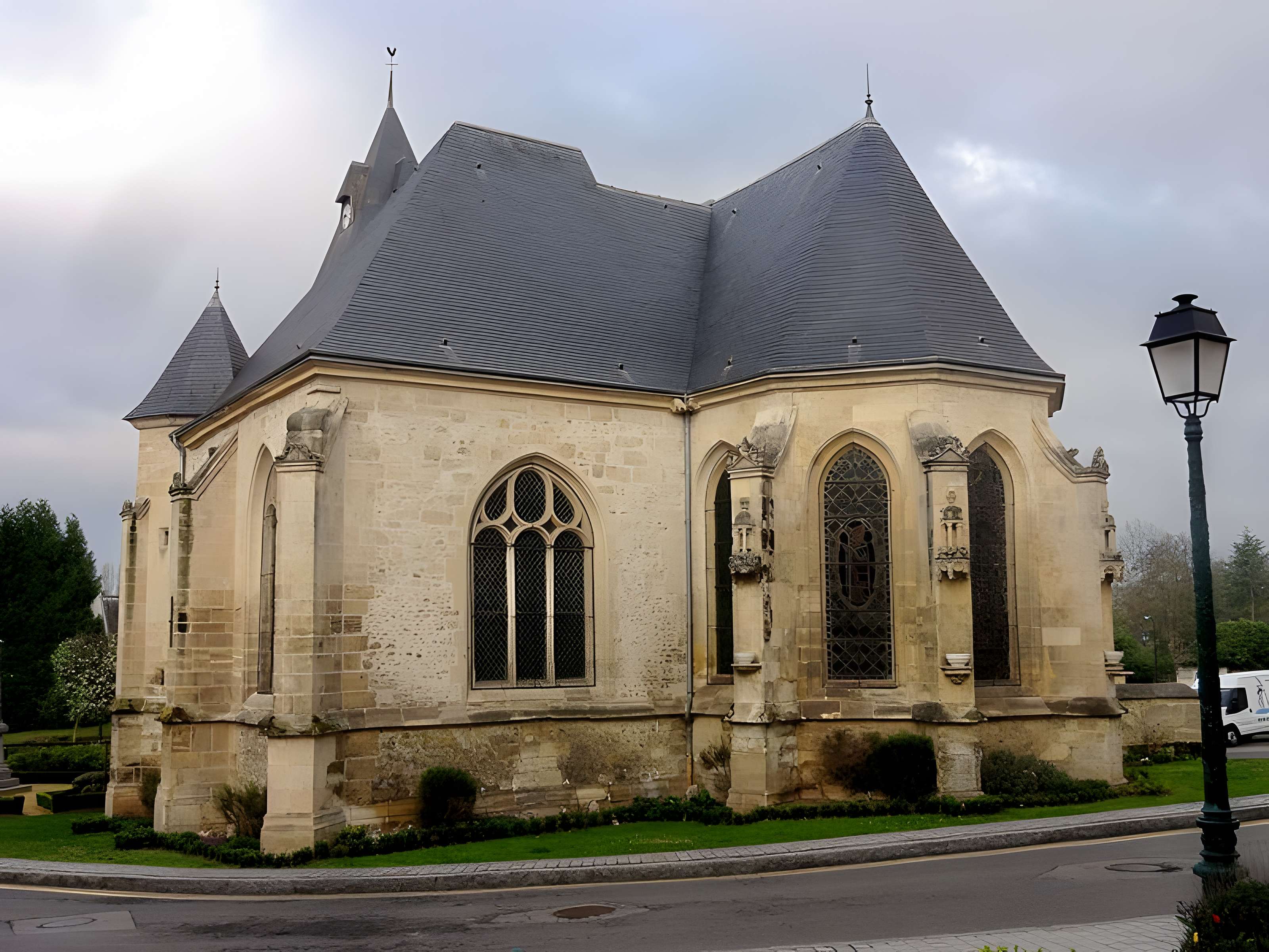 Église Saint-Vincent de Hermes