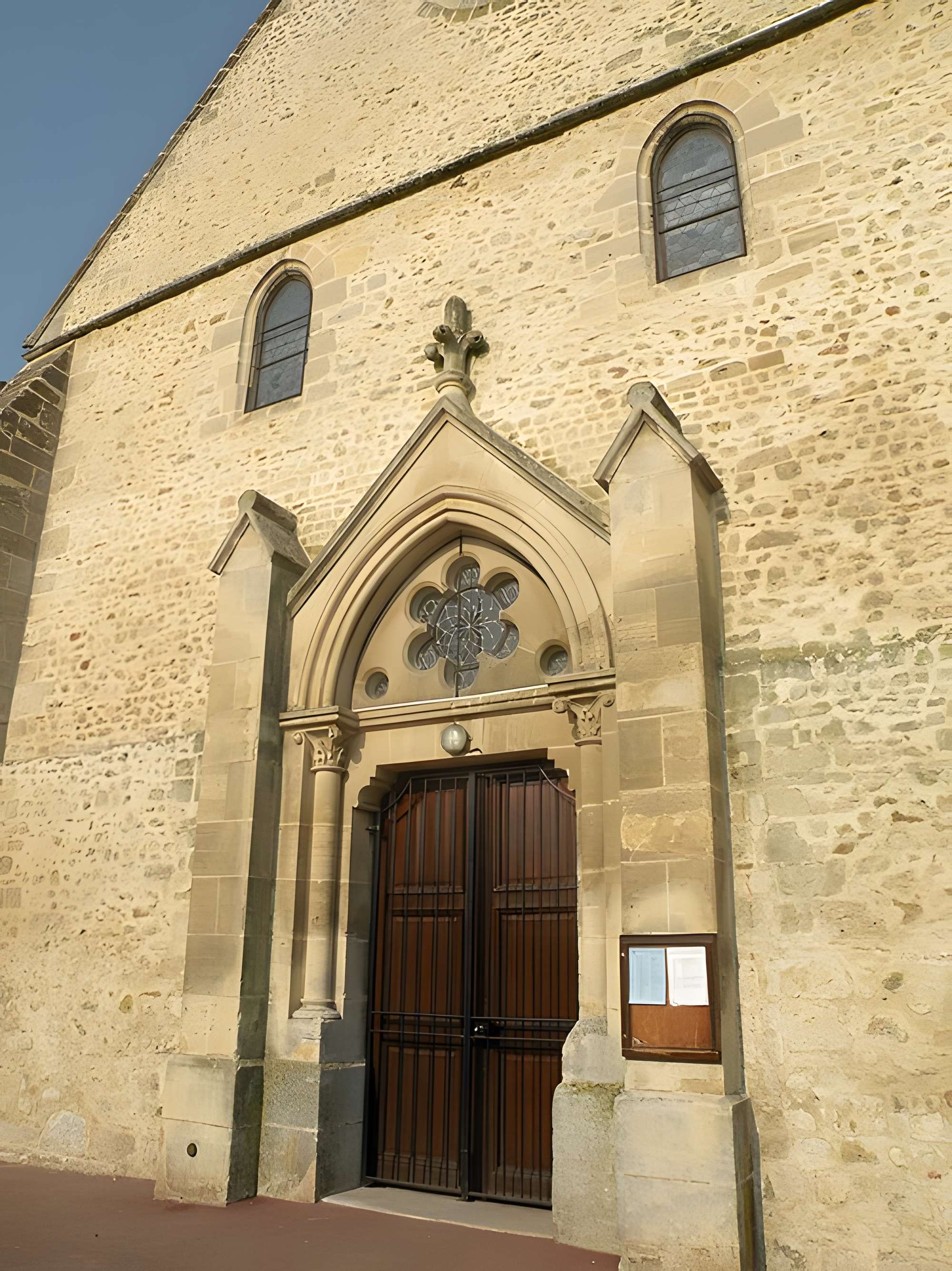 Église Saint-Vincent de Hermes