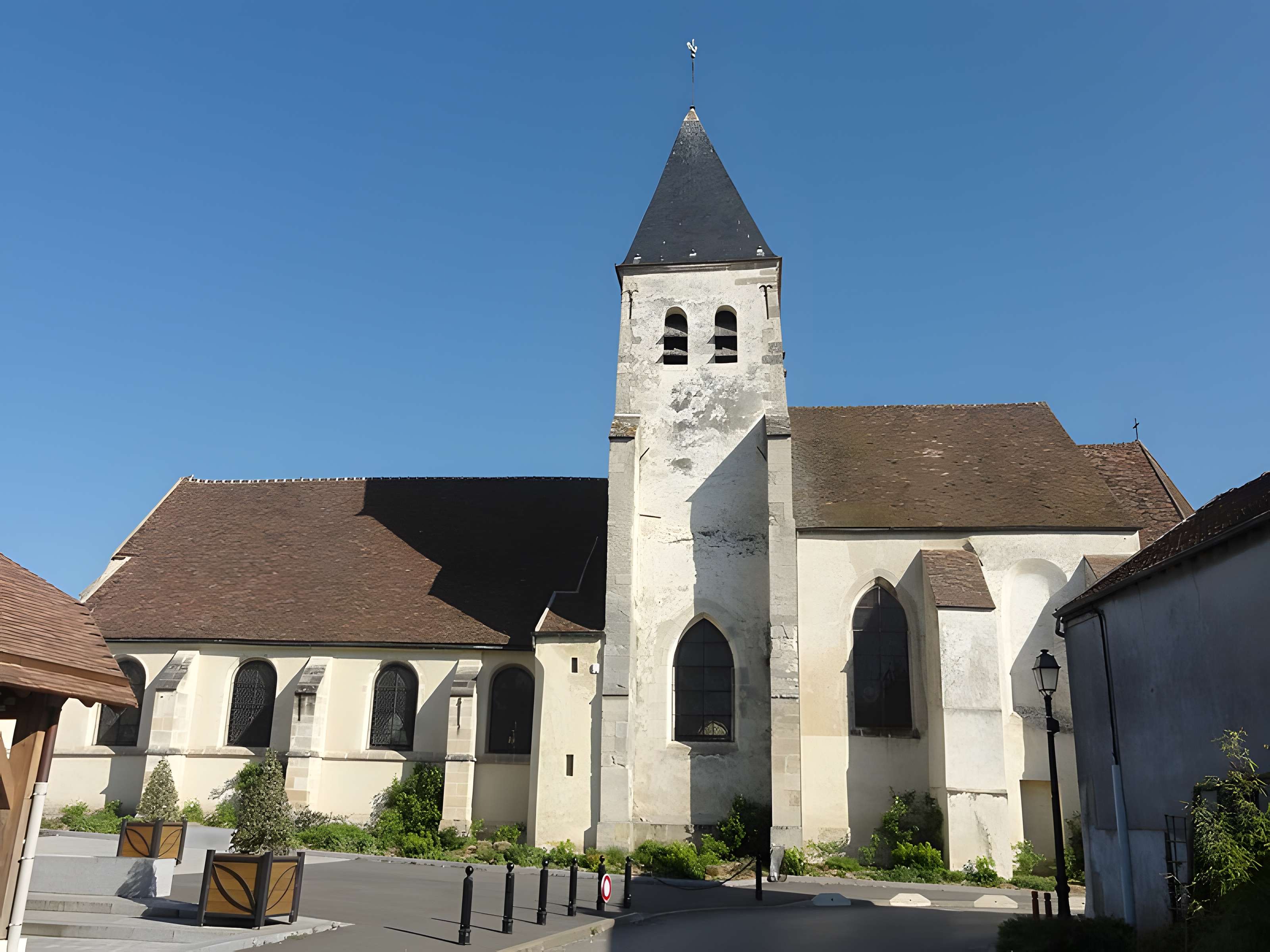 Église Saint-Vincent de Moussy-le-Neuf