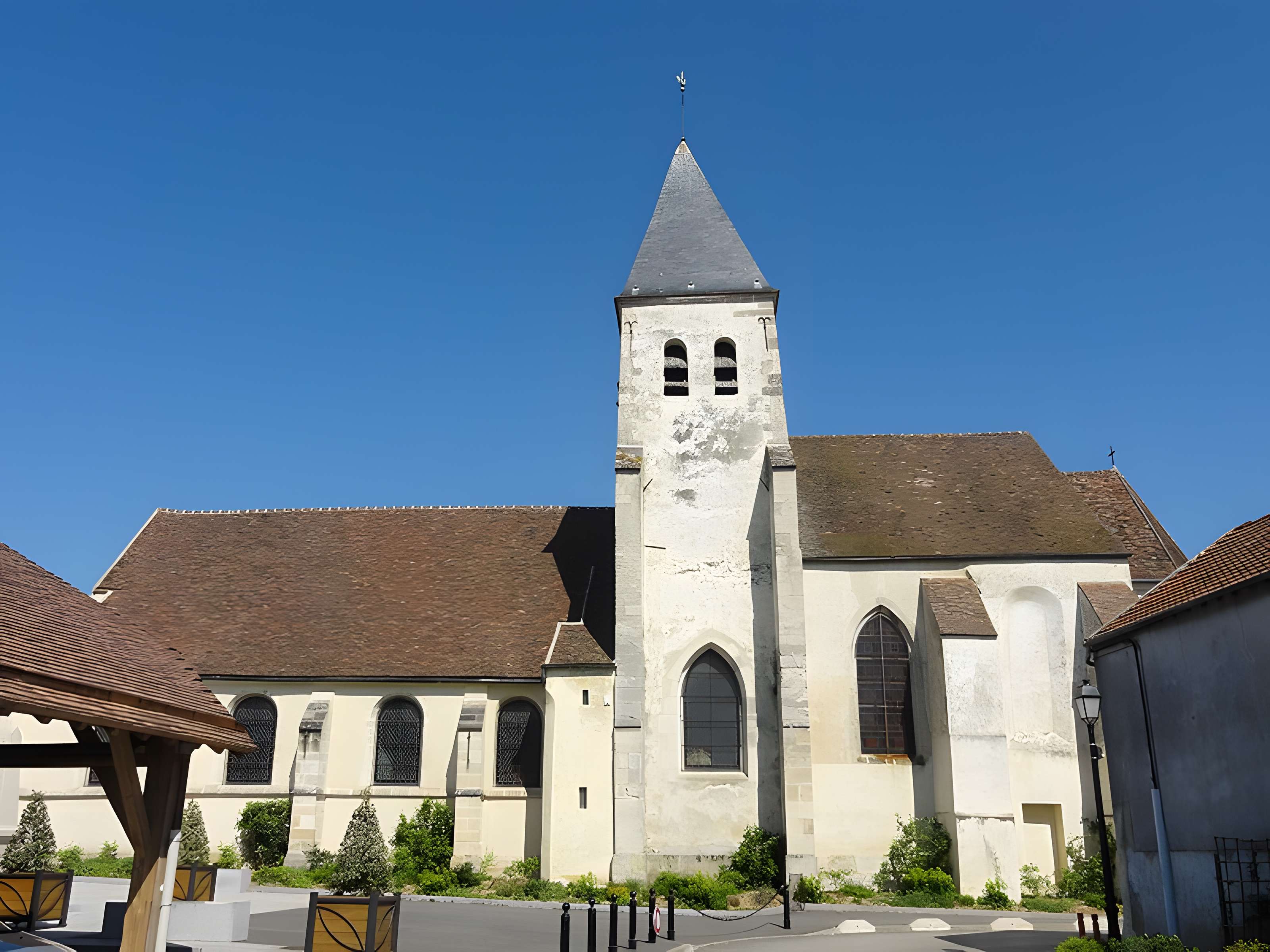 Église Saint-Vincent de Moussy-le-Neuf
