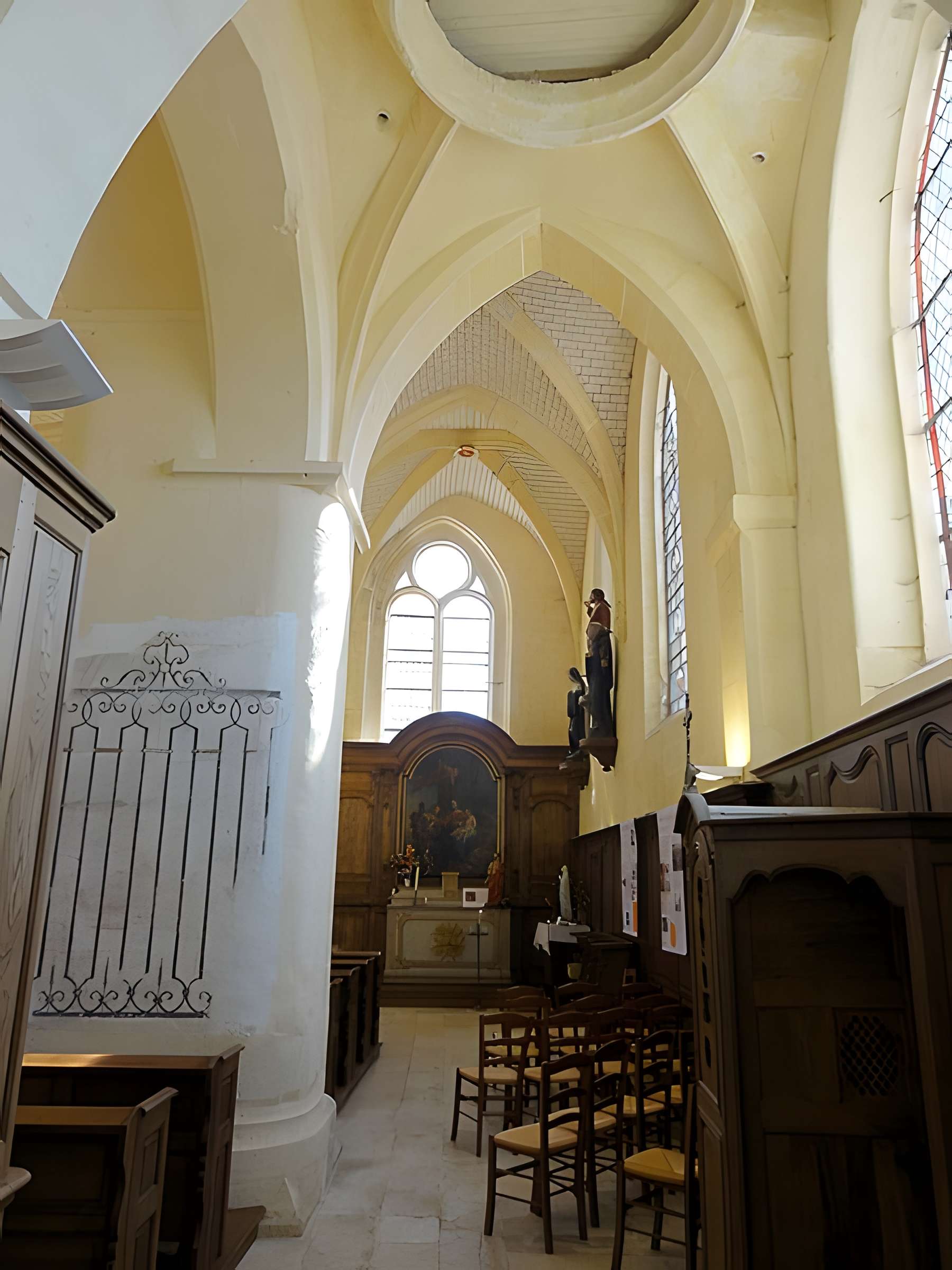 Église Saint-Vincent de Moussy-le-Neuf