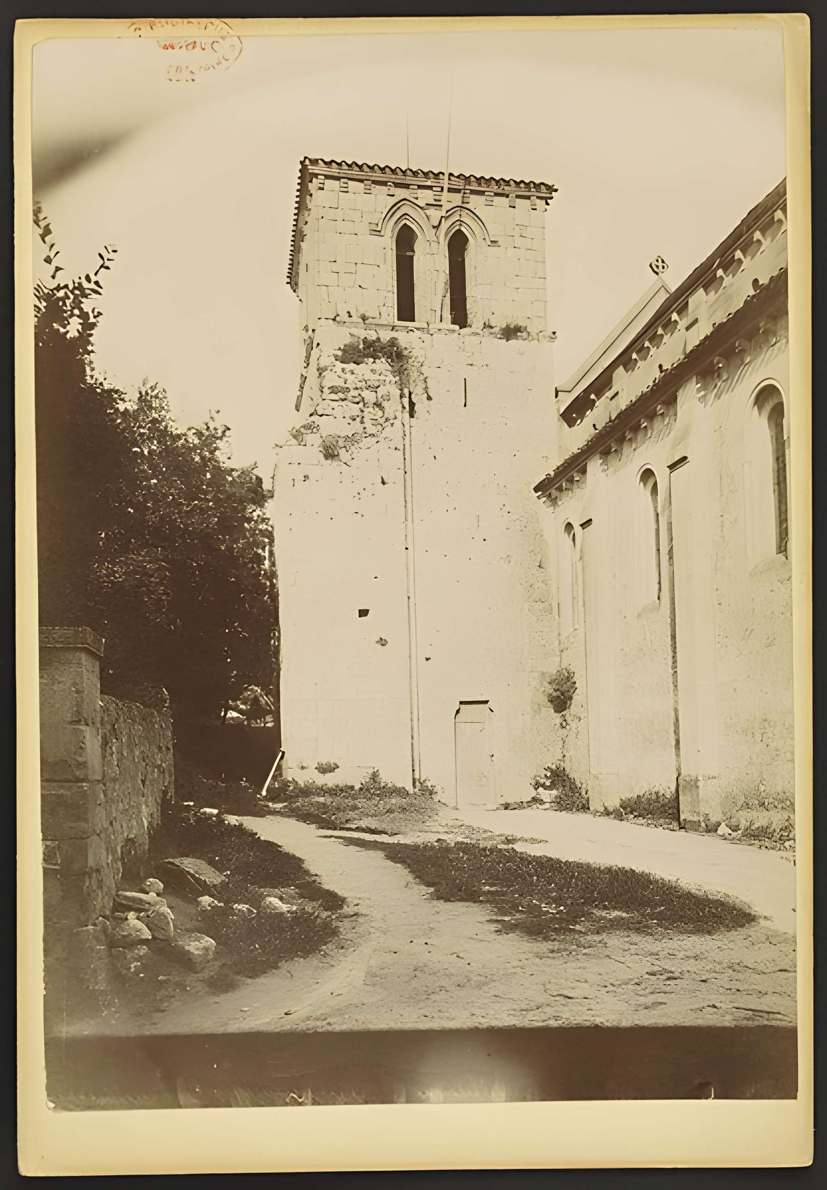Église Saint-Vincent de Villeneuve en Gironde