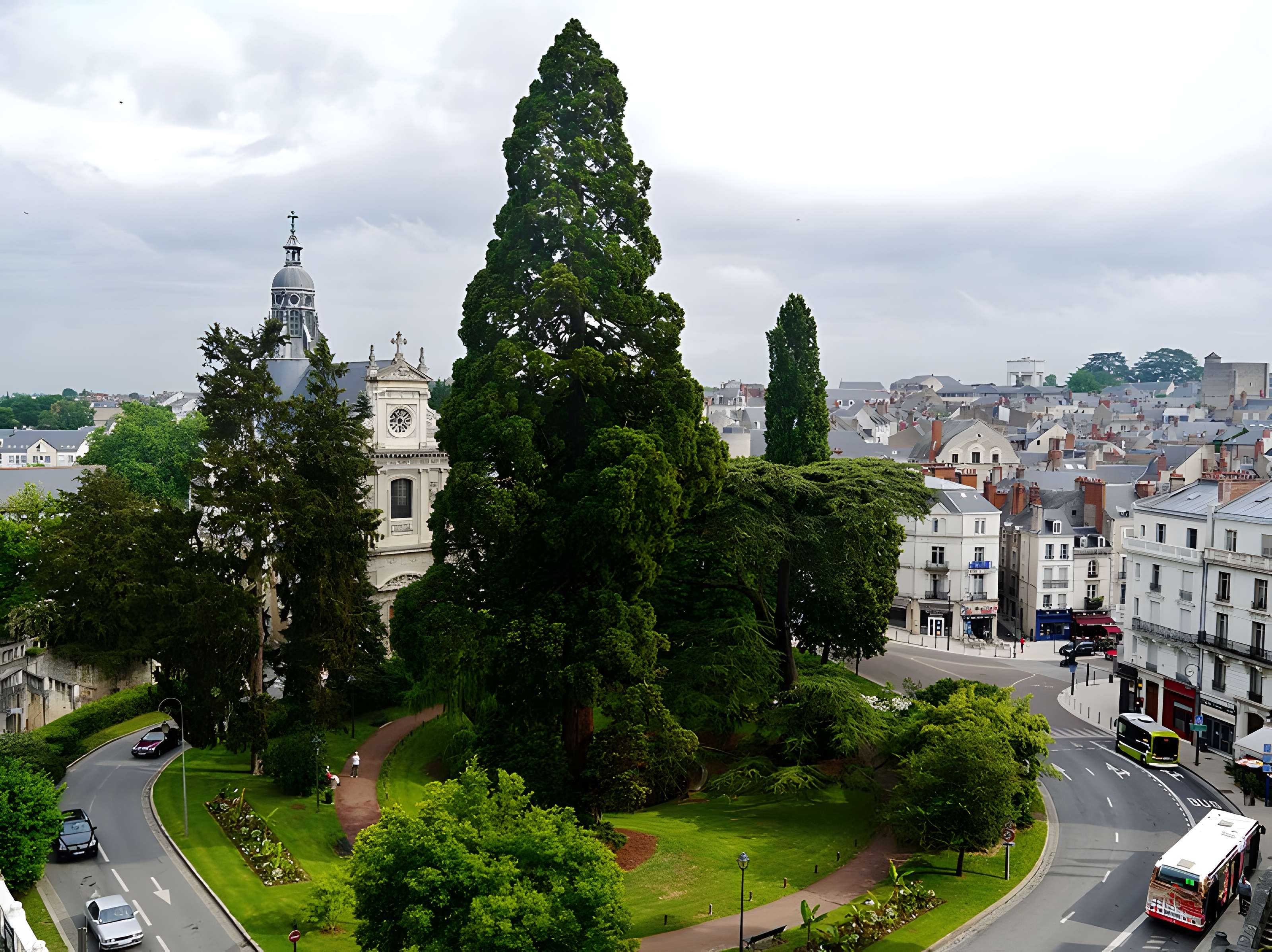Église Saint-Vincent-de-Paul de Blois
