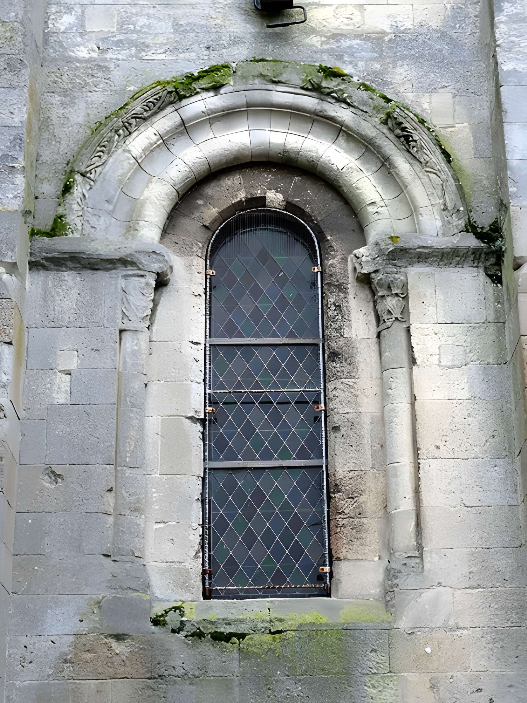 Église Saint-Vivien de Bruyères-sur-Oise