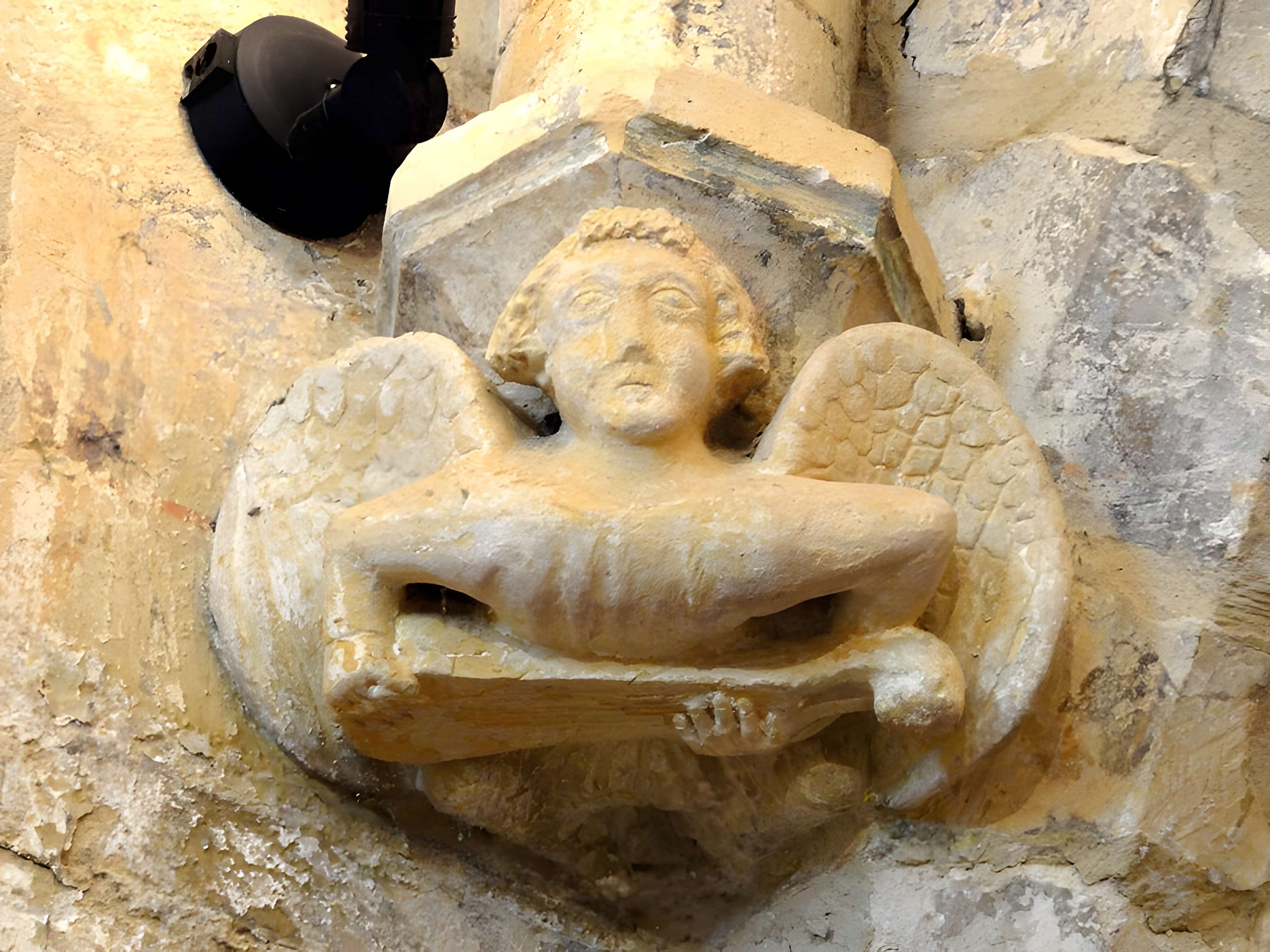 Église Saint-Vivien de Bruyères-sur-Oise