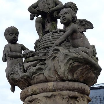 Fontaine aux Abeilles dHaguenau