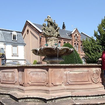 Fontaine aux Abeilles dHaguenau