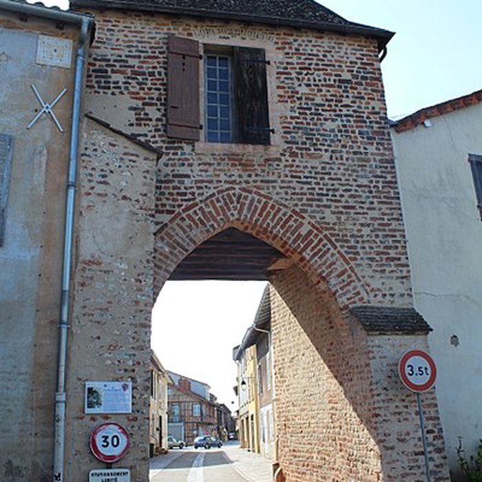 Photo de Enceinte de Romenay