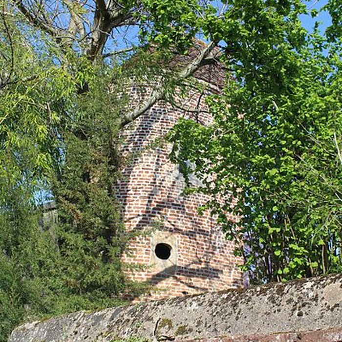Photo de Enceinte de Romenay