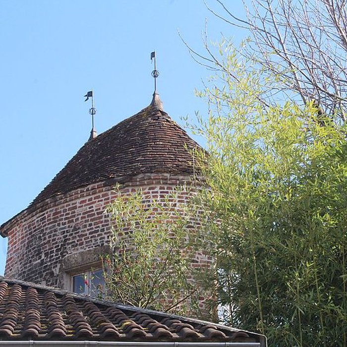 Photo de Enceinte de Romenay