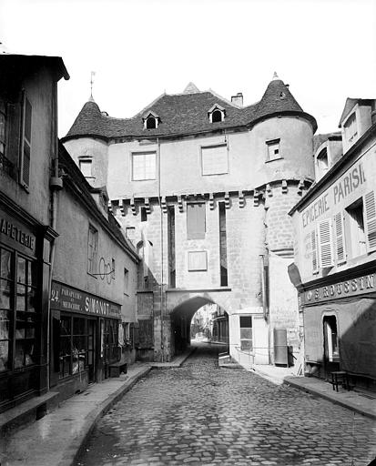 Enceinte de Semur-en-Auxois