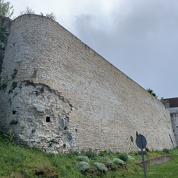 Enceinte de Vézelay