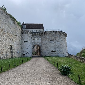 Enceinte de Vézelay