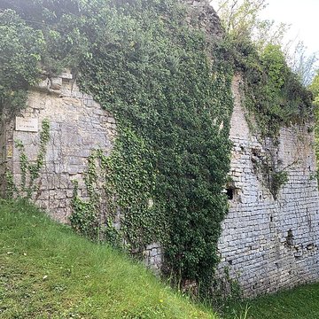Enceinte de Vézelay