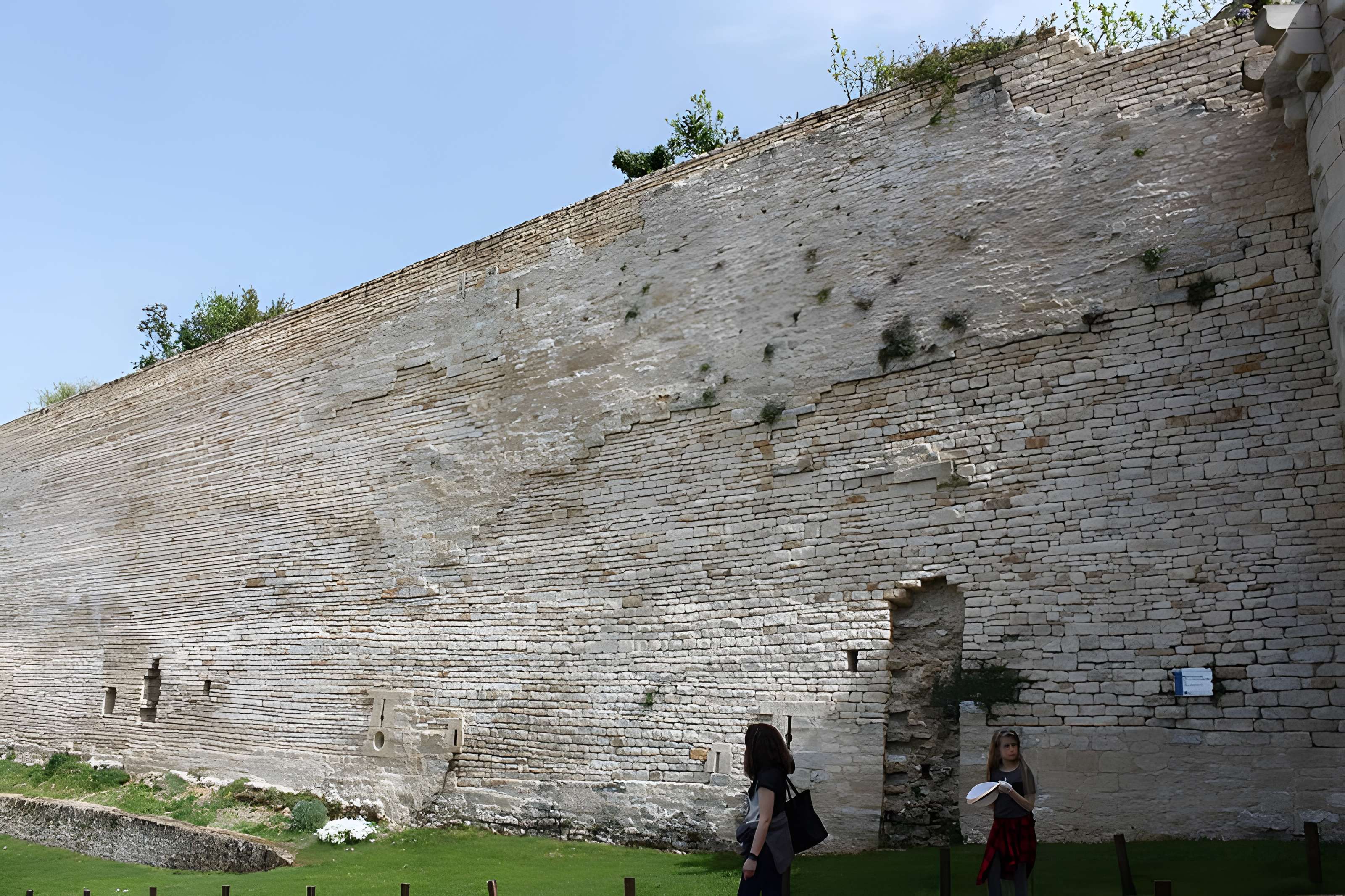 Enceinte de Vézelay