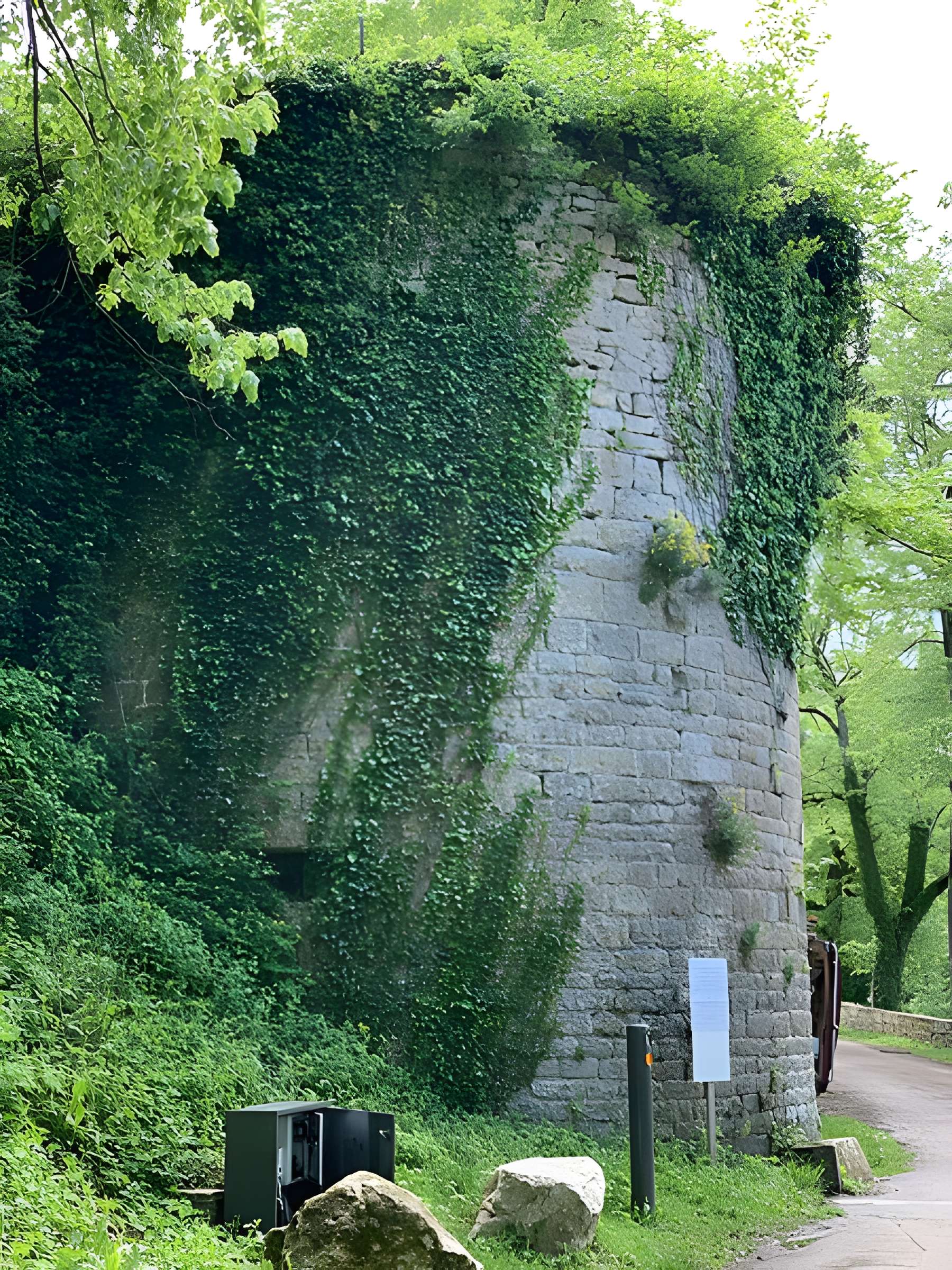 Enceinte de Vézelay