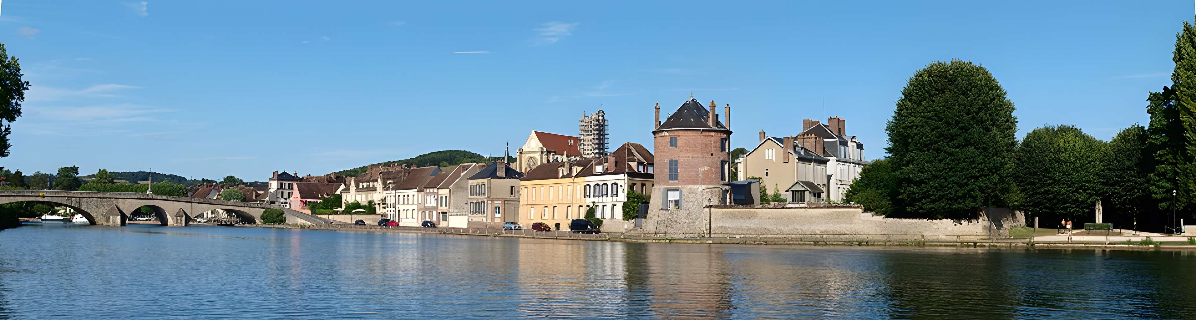 Enceinte de Villeneuve-sur-Yonne