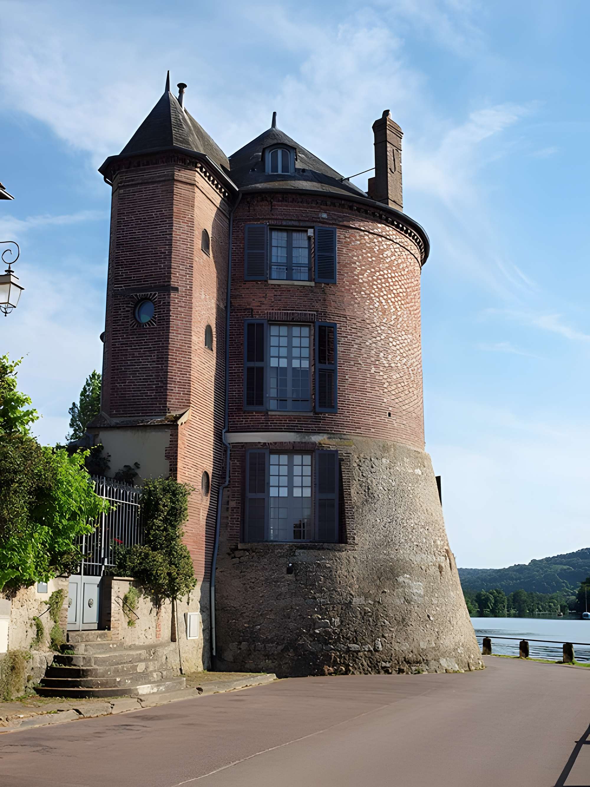 Enceinte de Villeneuve-sur-Yonne