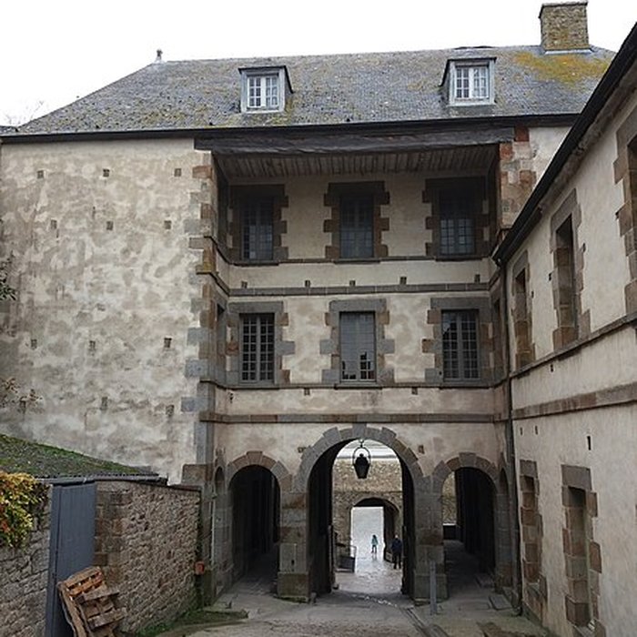 Photo de Enceinte des Fanils du Mont-Saint-Michel