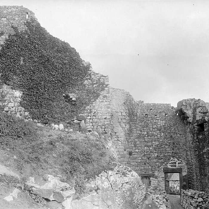 Photo de Enceinte des Fanils du Mont-Saint-Michel