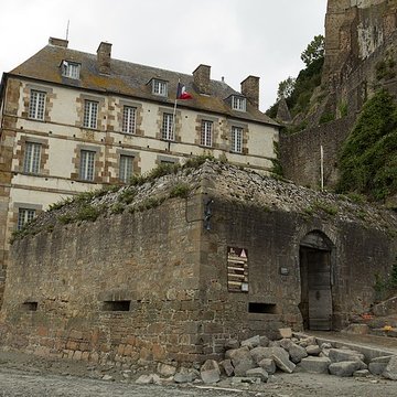 Enceinte des Fanils du Mont-Saint-Michel