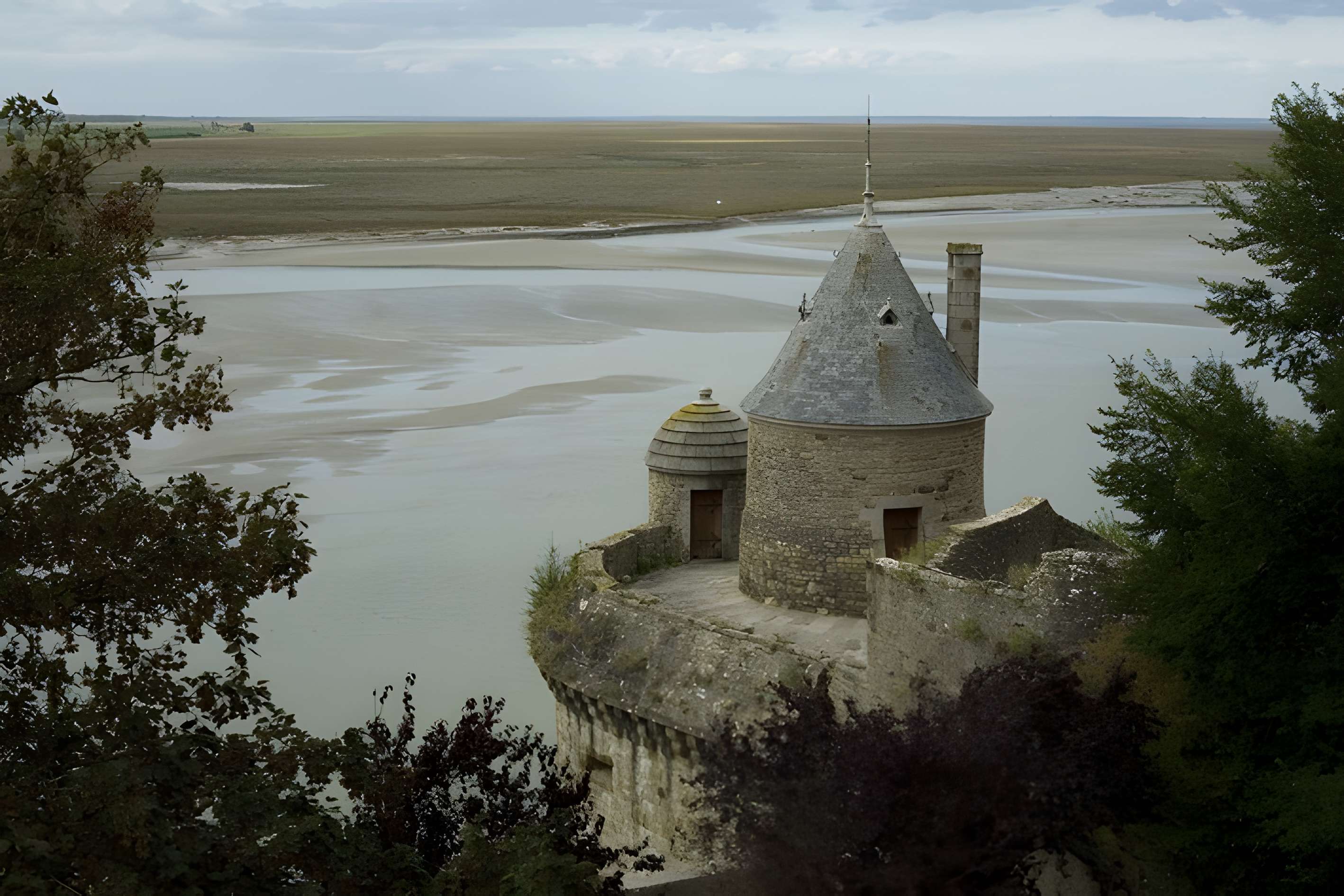 Enceinte des Fanils du Mont-Saint-Michel 
