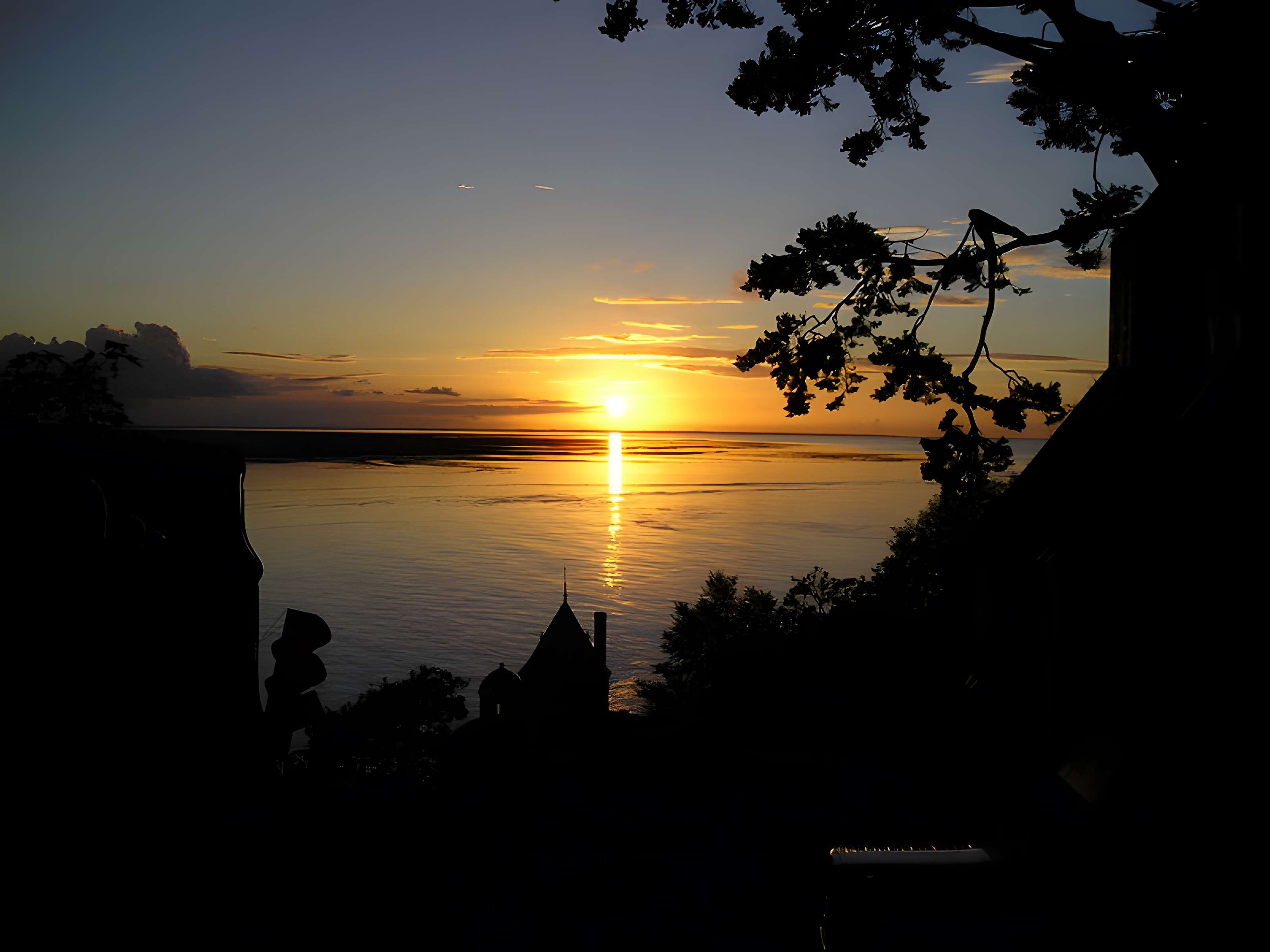 Enceinte des Fanils du Mont-Saint-Michel