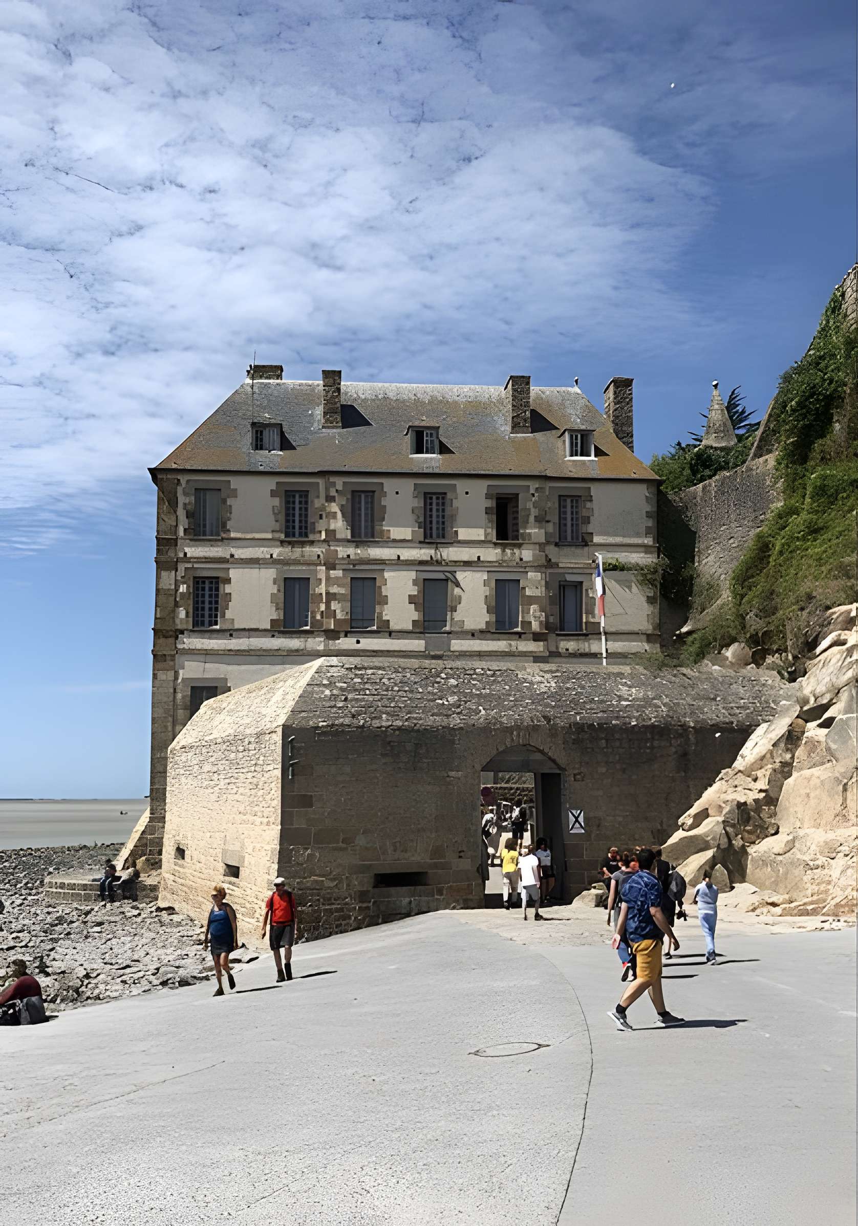 Enceinte des Fanils du Mont-Saint-Michel