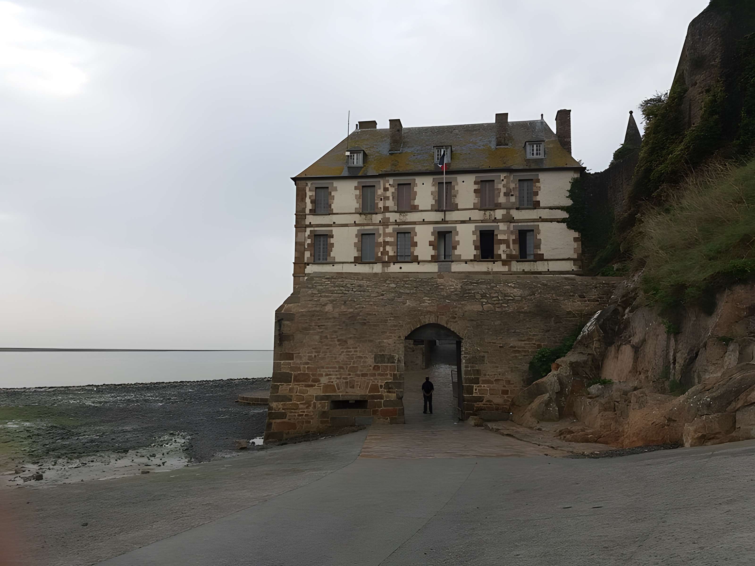 Enceinte des Fanils du Mont-Saint-Michel