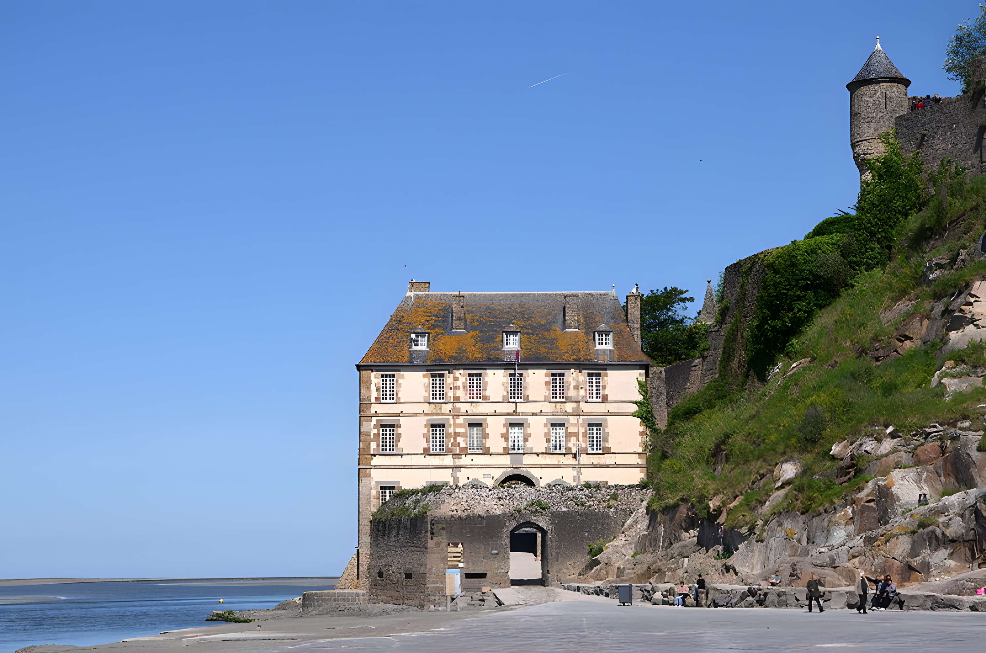 Enceinte des Fanils du Mont-Saint-Michel